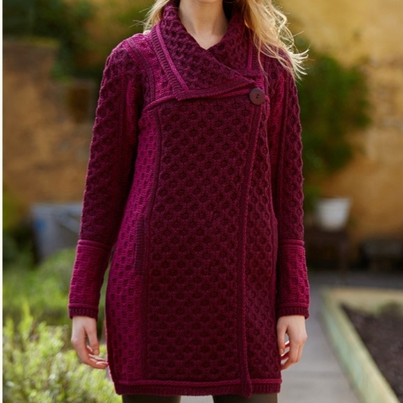 Aran Merino Wool Loose Knit Mid Length 2 Tone Sweater - Picture 6 of 14